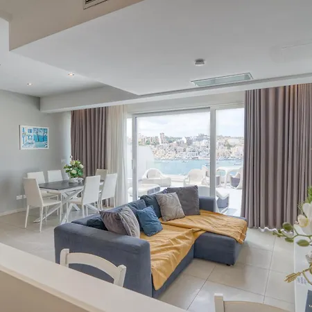 Sunset Terrace Penthouse Veccja Point St Pauls Bay