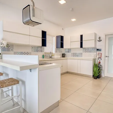 Sunset Terrace Penthouse Veccja Point St Pauls Bay Apartman